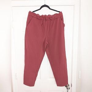 Lululemon red/pink Size 14 straight legged jogger